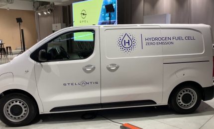 Opel Vivaro-e Hydrogen, il van alimentato a idrogeno