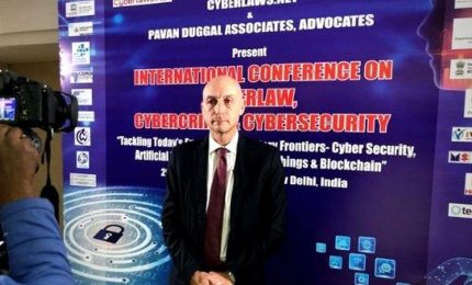 Avvocato palermitano Palmigiano a Conference on Cyberlaw di Nuova Delhi