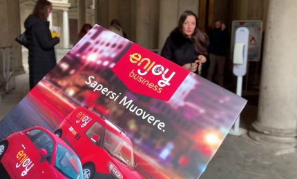 Milano, il car sharing di Eni diventa elettrico