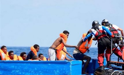 Che fine ha fatto il fiume di soldi che Ue e Italia hanno dato alla Tunisia? L'inchiesta sugli scafisti siciliani/ MATTINALE 844