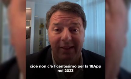 Manovra, Renzi "Il governo azzera i fondi per il bonus 18App"
