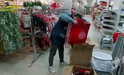 Perugia, Guardia di Finanza sequestra 12mila articoli pericolosi