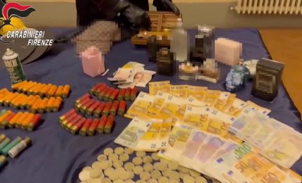 Firenze, furti di oggetti preziosi in abitazioni. Sgominata banda