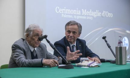A Palermo cerimonia Medaglie d’Oro ai medici per i 50 anni di professione