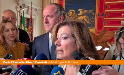 Casellati "La burocrazia &egrave; uno stalker, ci rende la vita impossibile"