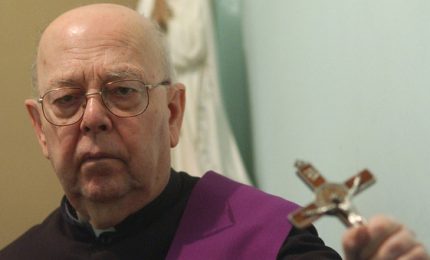 Padre Amorth l'esorcista e l'esorcismo realizzato da Benedetto XVI (VIDEO)