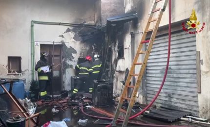 Appartamento distrutto da un incendio a Catania