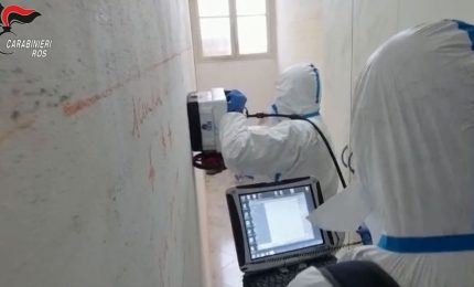 Messina Denaro, carabinieri a caccia di bunker nel covo con sonar e martello pneumatico