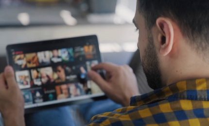 Tecnologia di consumo, mercato italiano tra luci e ombre nel 2022