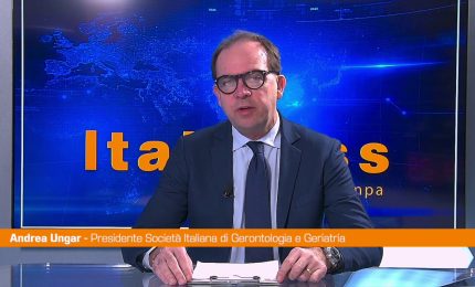 Anziani, dai geriatri un nuovo approccio all'assistenza