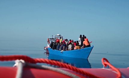 Migranti, nuovo naufragio a largo di Lampedusa. 8 vittime