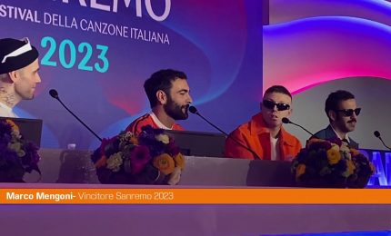 Sanremo, Mengoni "Dedico la vittoria a mia madre"