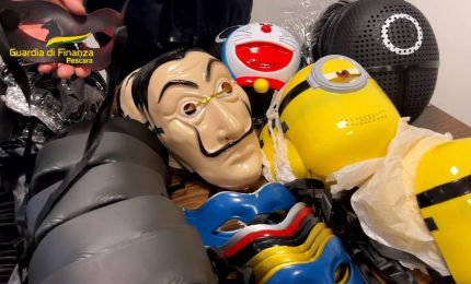 Pescara, scoperti 400mila giochi di Carnevale e maschere contraffatti