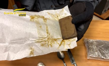 Spaccio nel parco a Pescara, sequestrato 1 kg di Hashish