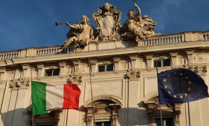 La Costituzione “più bella del mondo” abdica nei confronti de “lascenzah” sulla Via della Seta