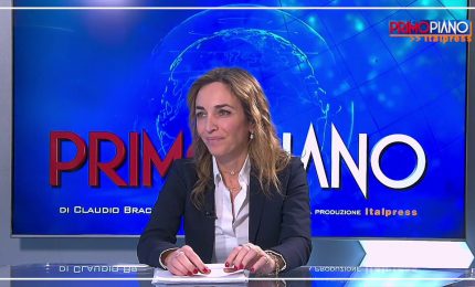 Castellone "Ridare dignit&agrave; al lavoro"