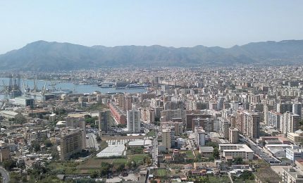 Palermo perde 500 abitanti al mese ma sono in arrivo 6 nuove linee di Tram e i parcheggi avveniristici. Ridere o piangere?/ MATTINALE 875