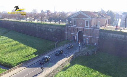 Lucca, bancarotta fraudolenta per un marchio di acqua minerale