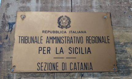 Il TAR Sicilia respinge il ricorso della Caronte & Tourist che resta esclusa dal bando per le Isole Eolie