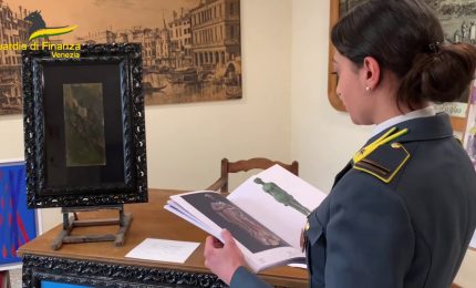 Sequestrate opere d'arte contraffatte a Venezia, denunciato mercante