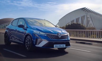 Renault Clio, design, tecnologia e sostenibilit&agrave;