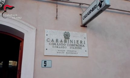 Rapinano supermarket nel palermitano, due arresti