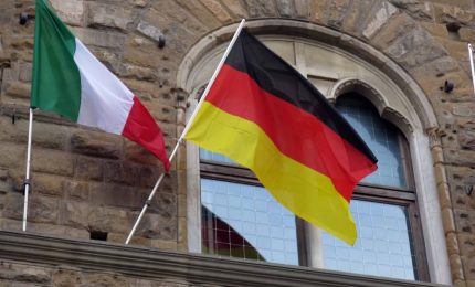 Come i tedeschi stanno 'macinando' l'Italia per impossessarsene dai cieli alle coste fino all'agricoltura