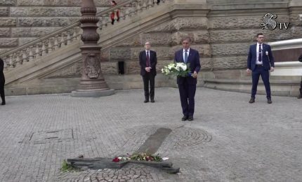 Praga, l'omaggio di La Russa a Jan Palach
