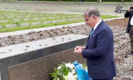 25 Aprile, La Russa visita il campo di concentramento di Terezin