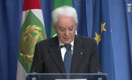 Mattarella "La scuola &egrave; di tutti e deve essere per tutti"