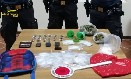Napoli, traffico di stupefacenti. Misure cautelari per nove persone