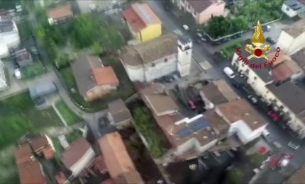Bomba d'acqua in Irpinia,  le immagini dei soccorsi