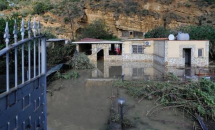 Possibile che nell'alluvione dell'Emilia Romagna non ci siano responsabilità umane? Toglieranno i fondi PNRR al Sud?/ MATTINALE 927
