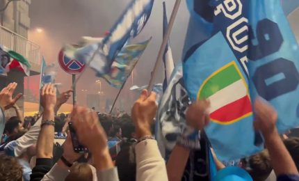 Notte insonne a Napoli, citt&agrave; in festa per lo scudetto