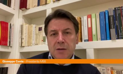 Conte "Il Governo fa la festa ai lavoratori"