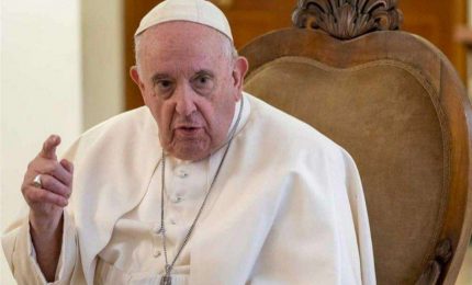 Papa Francesco ha introdotto in Vaticano le quote rosa (video di Diego Fusaro)