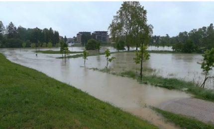 La strana siccità del Nord Italia e la pioggia che ha fatto straripare i corsi d'acqua in Emilia Romagna