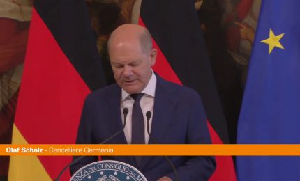 Scholz "Sui migranti troveremo una risposta comune europea"