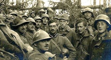 La Grande Guerra segnò il crollo dell’Impero britannico e di quello Austro-Ungarico, dissanguò la Francia e nulla per l'Italia