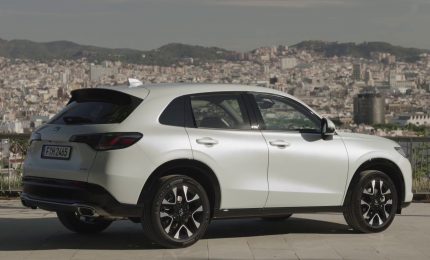ZR-V, il nuovo Suv ibrido di Honda