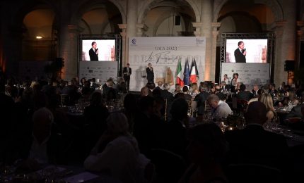 Italia-Francia, assegnati i premi "Farnese d'or"