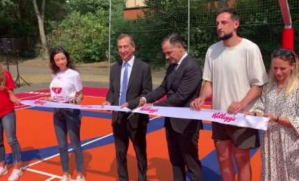 Kellogg Italia, inaugurato un campo da basket a Milano