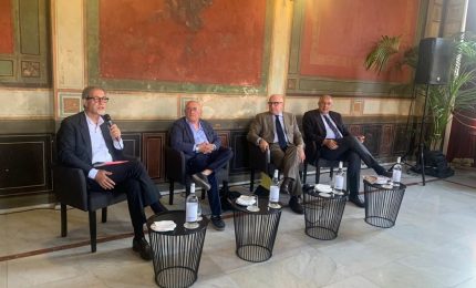 Musumeci presenta il libro &ldquo;La Sicilia bombardata&rdquo; e invita a riflettere sulla pace