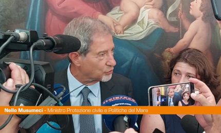 Musumeci "Lavoriamo per bloccare le partenze dei migranti"
