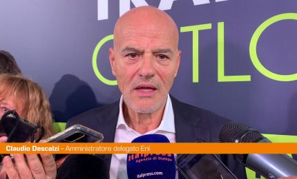Energia, Descalzi "Lavorare per il futuro tenendo conto del presente"