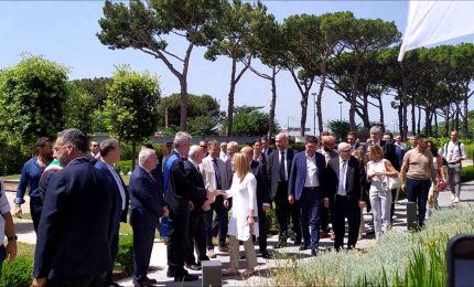 De Luca e Manfredi accolgono premier Meloni a Pompei