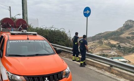 Incendi in Sicilia, disposto presidio e pattugliamento delle zone ad alto rischio