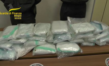 Estradati due narcotrafficanti legati alla 'Ndrangheta