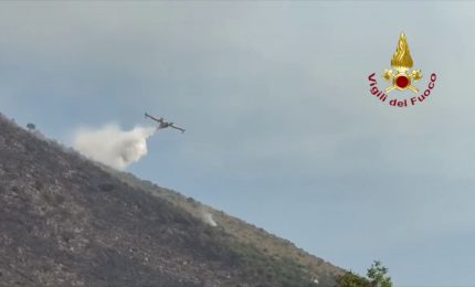 Incendio in provincia di Isernia, minacciate abitazioni