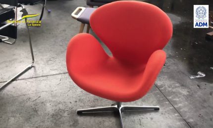 A La Spezia sequestrati 1600 articoli di design contraffatti